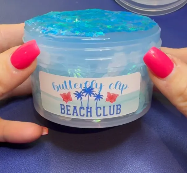 Butterfly clip beach club