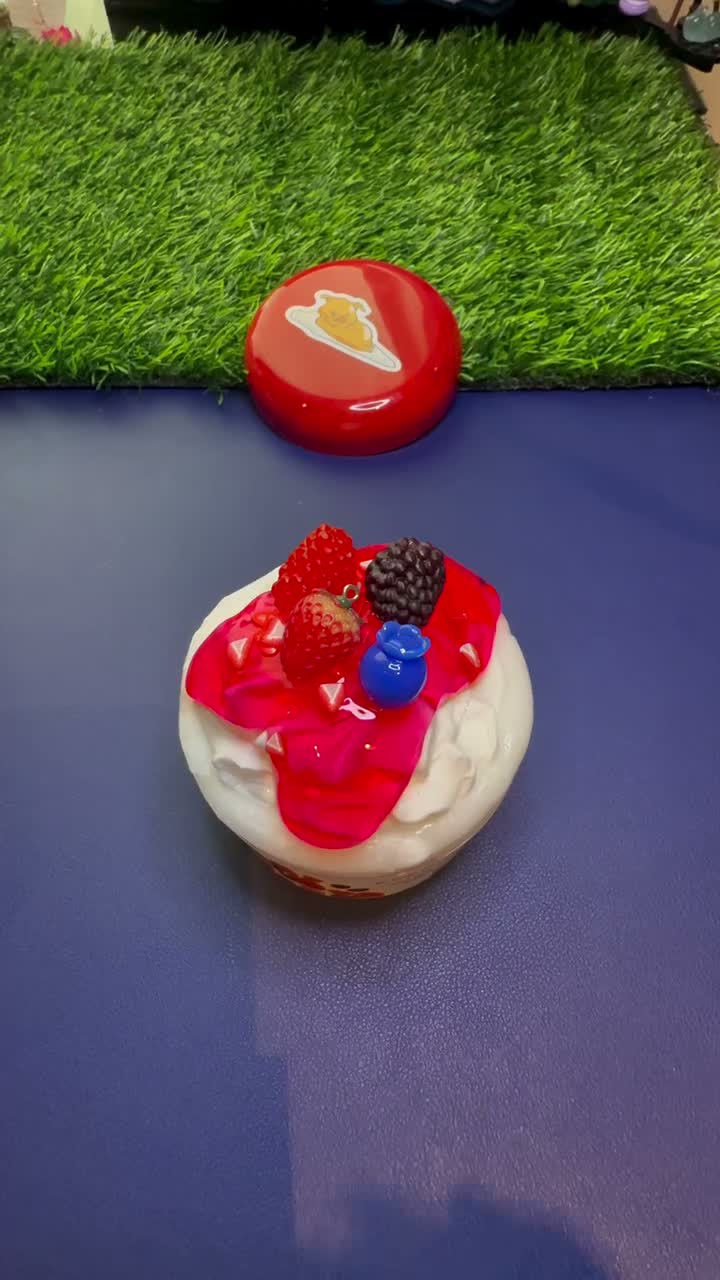 Berry Pavlova
