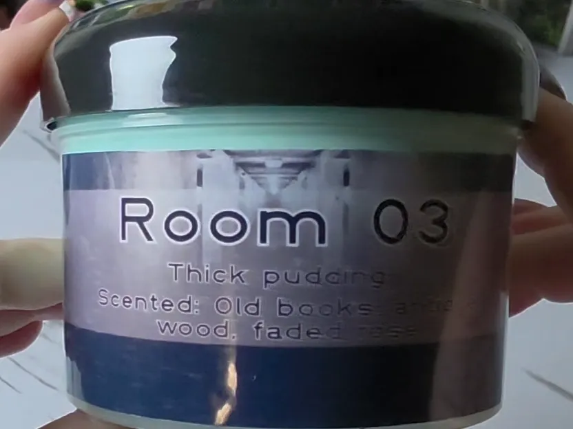 Room 03